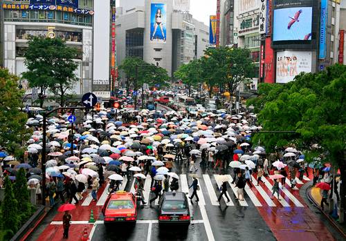 Um dia de chuva em Shibuya Tóquio