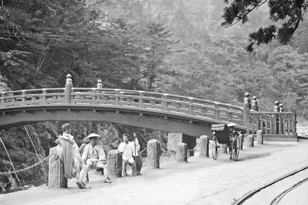 Fotografias raras mostram a vida cotidiana dos japoneses 100 anos atrÃ¡s